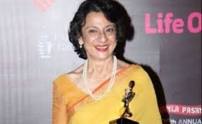Veteran actress Tanuja